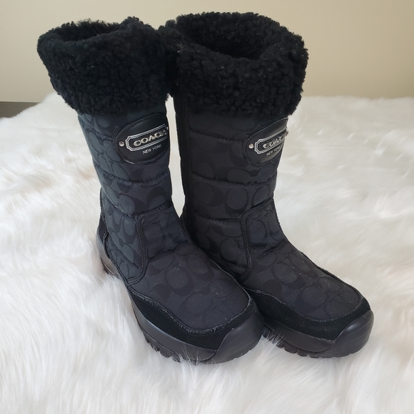 Coach Sonya Sz 7 Black Signature Shearling